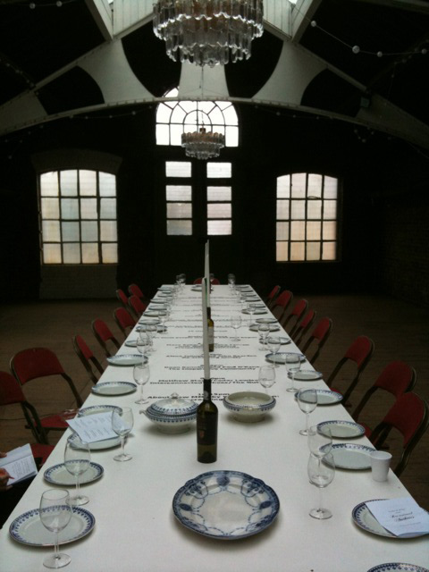 banquet table